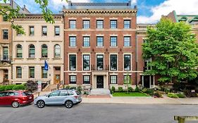 Modern Suite In Fenway Neighborhood